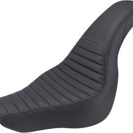 Profiler Seat - Tuck and Roll - Softail