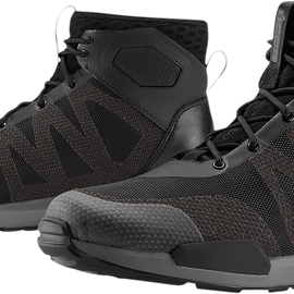 Hooligan Shoes - Black - Size 9.5