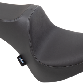 Predator III Seat - Smooth - Softail