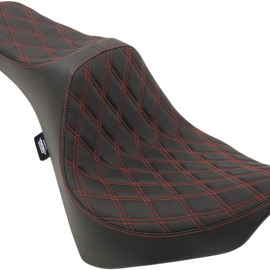 Predator III Seat - Double Diamond - Red Thread -Softail