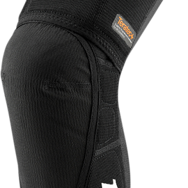 Teratec Plus Knee Guards - Black - Large