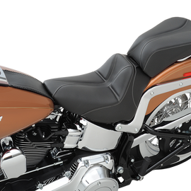 Dominator Pillion596