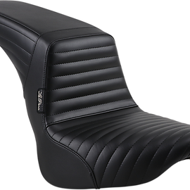 Kickflip Seat - Pleated - Softail '18+21814