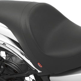 Predator Seat - Smooth - VN900